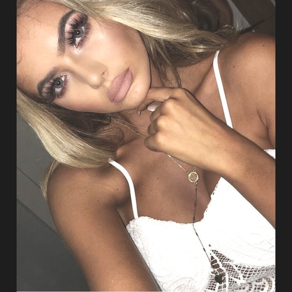 ❤︎ 𝒮𝓊𝓅𝑒𝓇𝓂𝑜𝒹𝑒𝓁 lashes Mink Natural Lashes - Picture 5 of 14